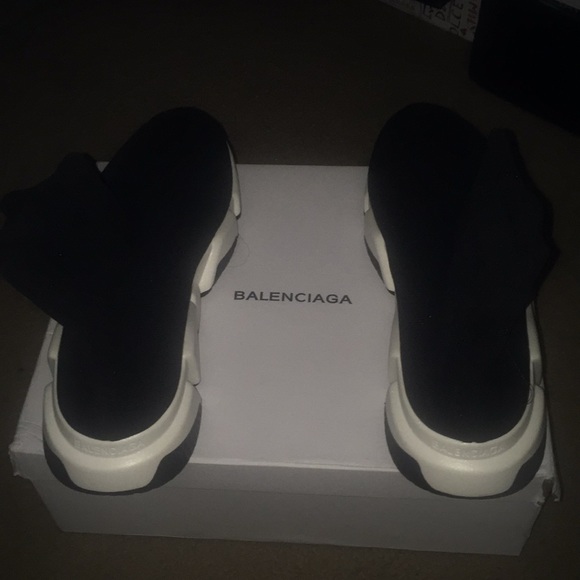 Black balenciagas - Picture 4 of 4